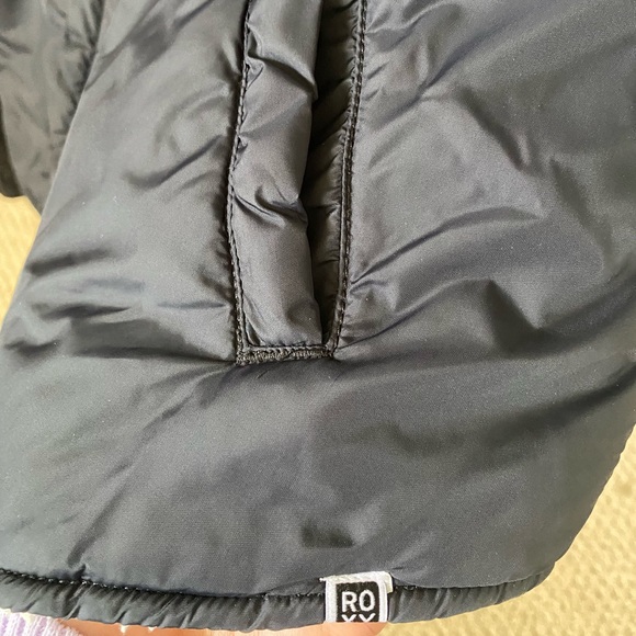 Roxy Womens Black Snow Jacket - Picture 2 of 9